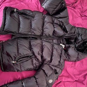 COPY - Moncler maya size 3